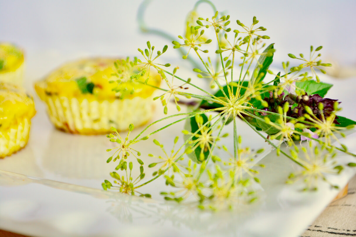 low sodium renal diet breakfast egg cups with fresh herbs | kidney diet | low potassium low sodium breakfast