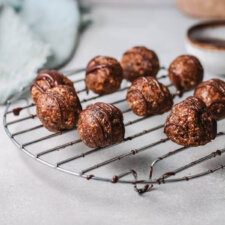 Gingerbread Balls 6
